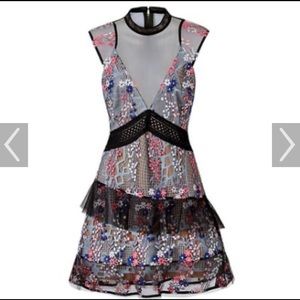 NWT Self Portrait Overlay Lace Mini Dress Size 4.
